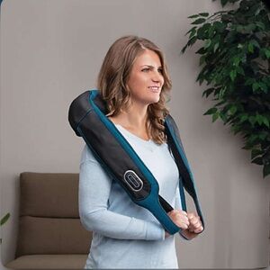 Brookstone 2-in-1 Tapping Shiatsu Massager